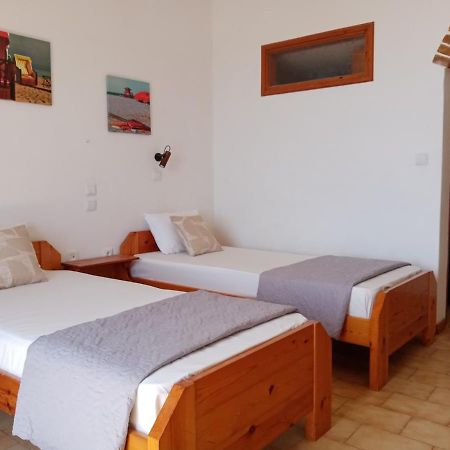 Villa Fourtuna Apartment Agios Ioannis Peristeron  Exterior photo