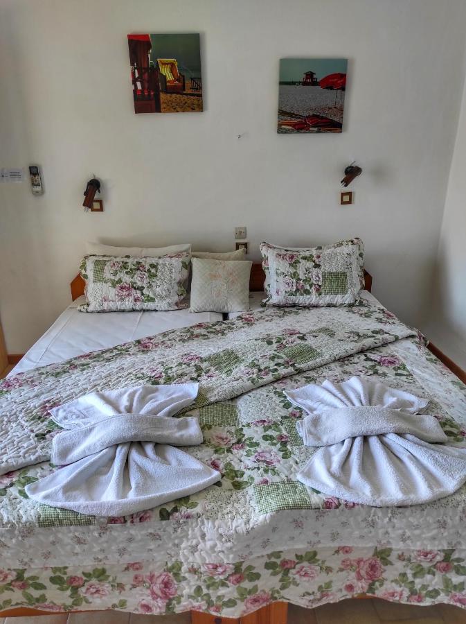 Villa Fourtuna Apartment Agios Ioannis Peristeron  Exterior photo