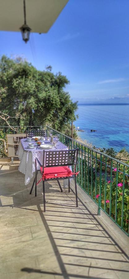 Villa Fourtuna Apartment Agios Ioannis Peristeron  Exterior photo