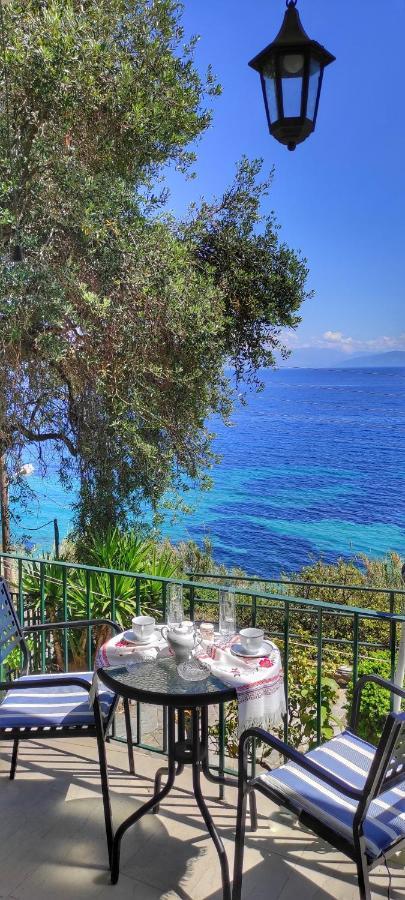 Villa Fourtuna Apartment Agios Ioannis Peristeron  Exterior photo
